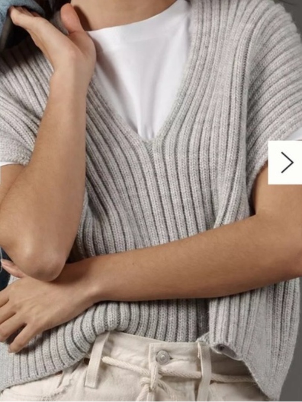 PILCRO‎ Ribbed V Neck Sleeveless Sweater Vest Oversized  Light Grey L
